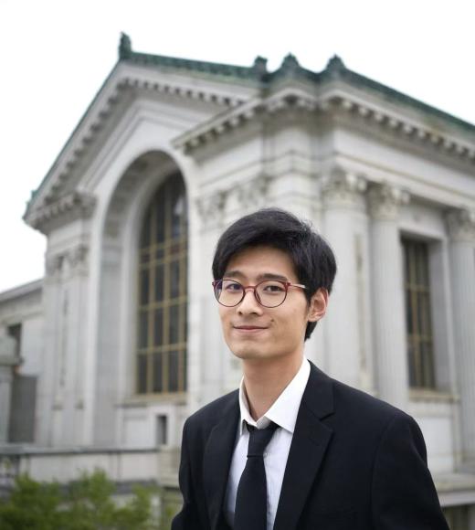 Andris Huang